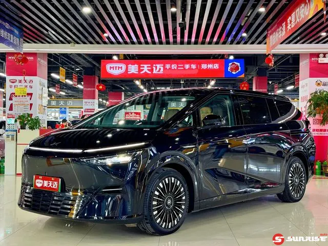 XPeng X9, 2025