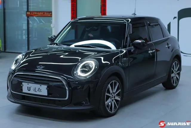 MINI MINI, 2024