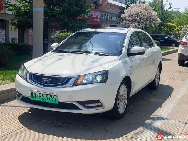 Geely Emgrand PHEV, 2017