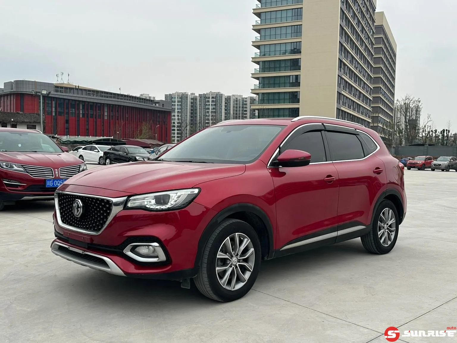 MG MG HS 2023, 7 ст. робот (DCT), 1.5 л., 173 л.с. из Китая