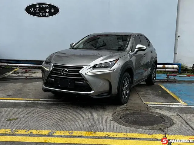 Lexus NX, 2017