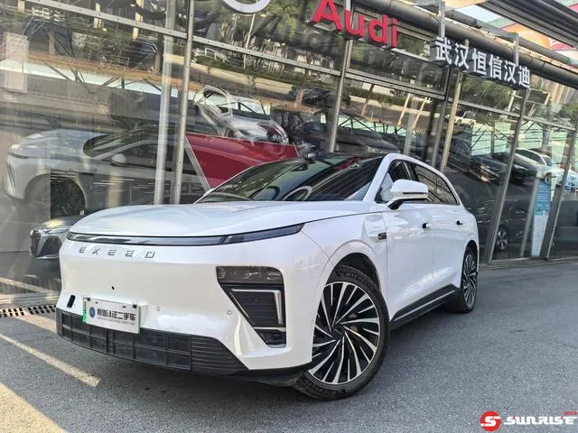 Exeed Yuan ET, 2025