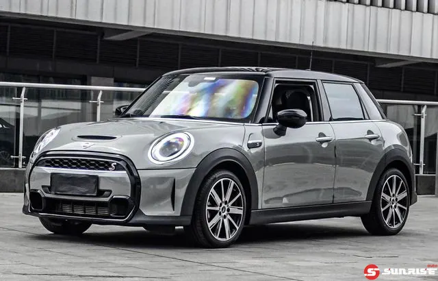 MINI MINI, 2022