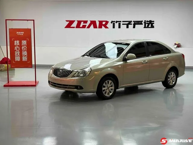 Buick Excelle, 2015