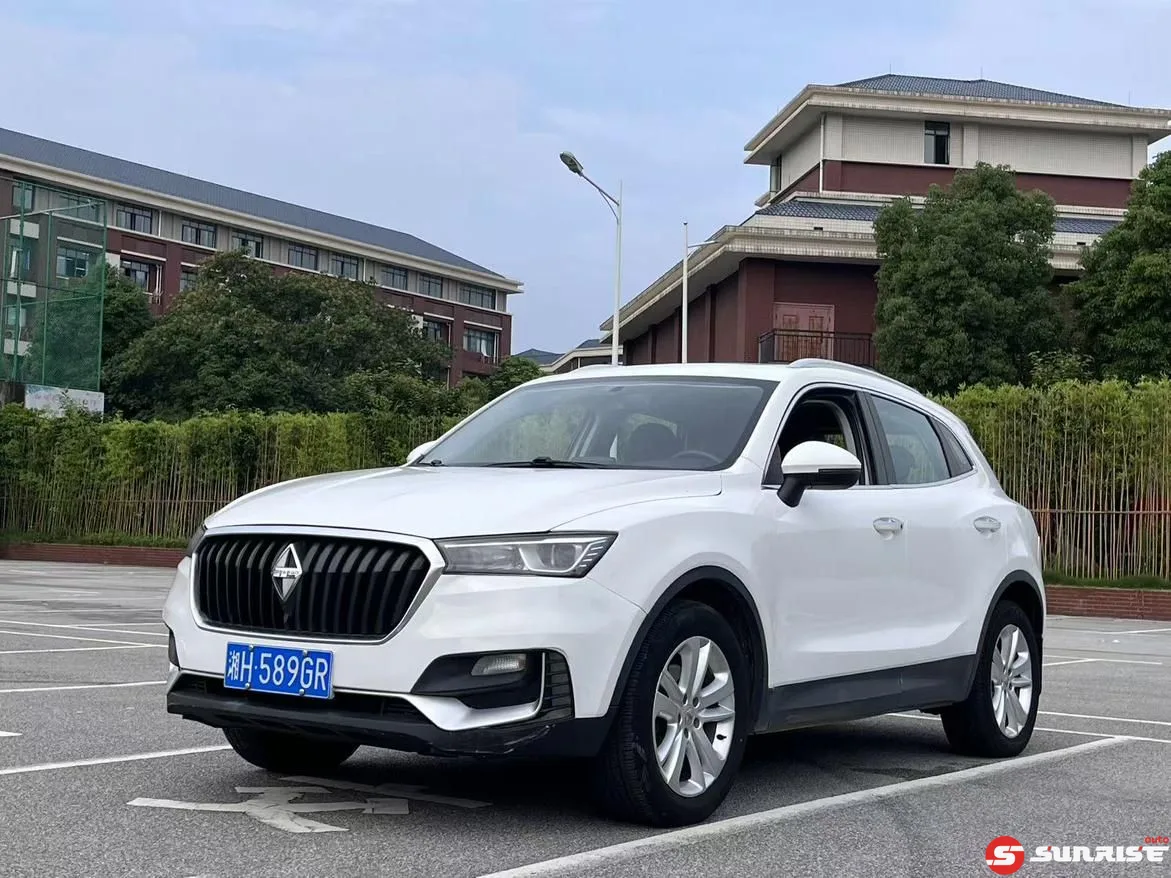 Borgward BX5 2019, 6 ст. автомат (типтроник), 1.4 л., 150 л.с. из Китая