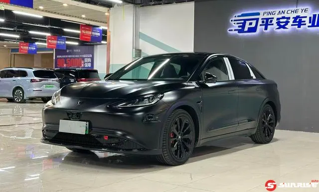Arcfox Alpha S, 2025