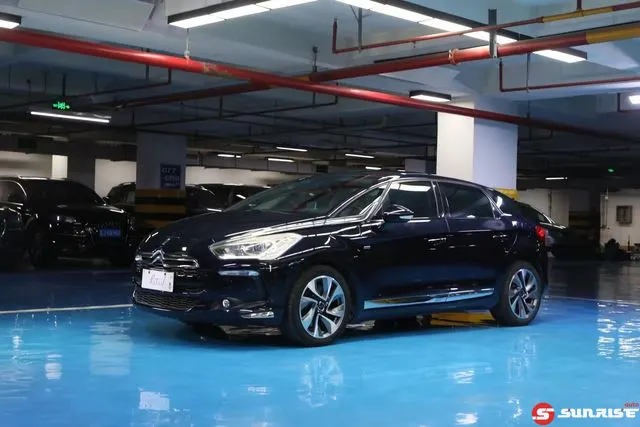 DS DS 5, 2013