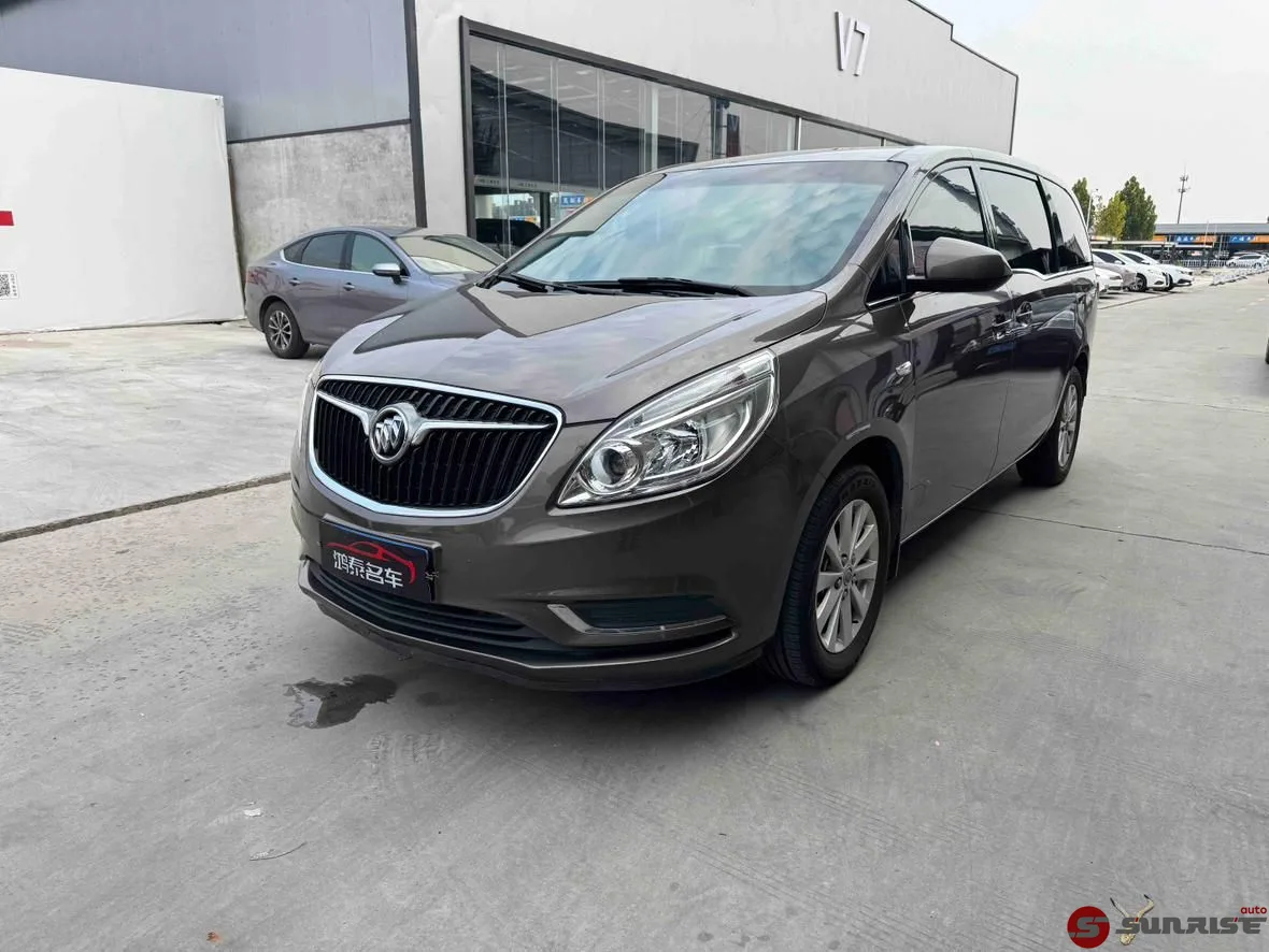 Buick GL8 2018, 6 ст. автомат (типтроник), 2.5 л., 200 л.с. из Китая