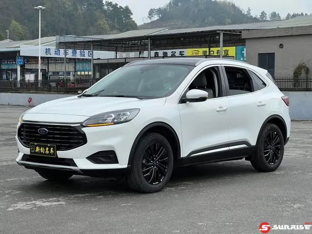 Ford Escape, 2023
