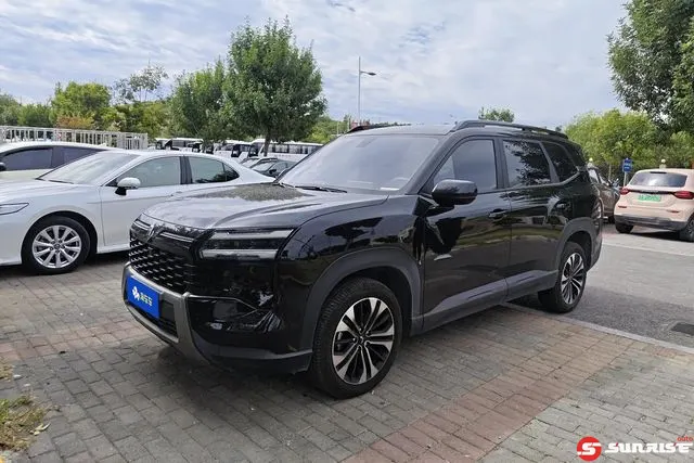 Wuling Xingguang 560, 2026