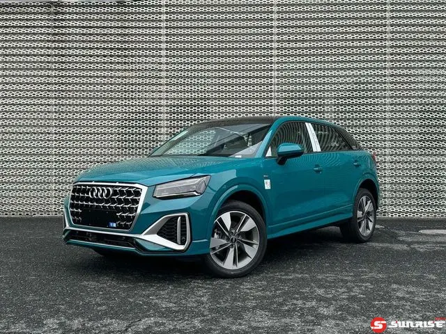 Audi Q2L, 2025