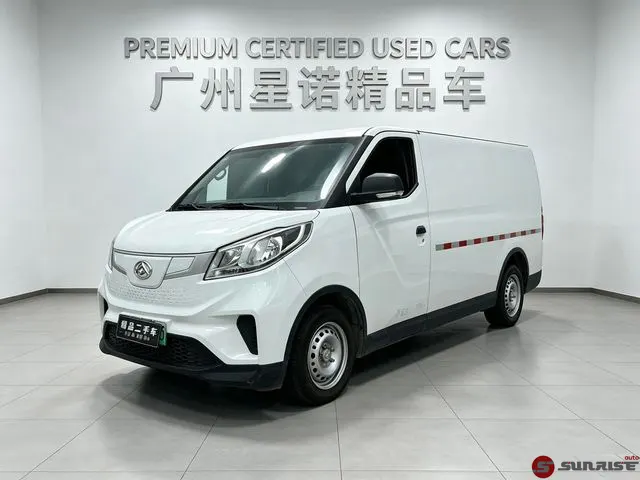 Maxus EV30, 2024