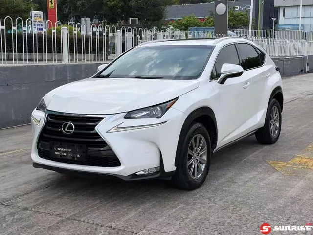 Lexus NX, 2015