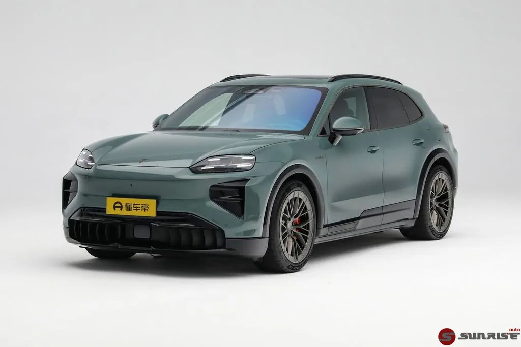 Porsche Cayenne EV