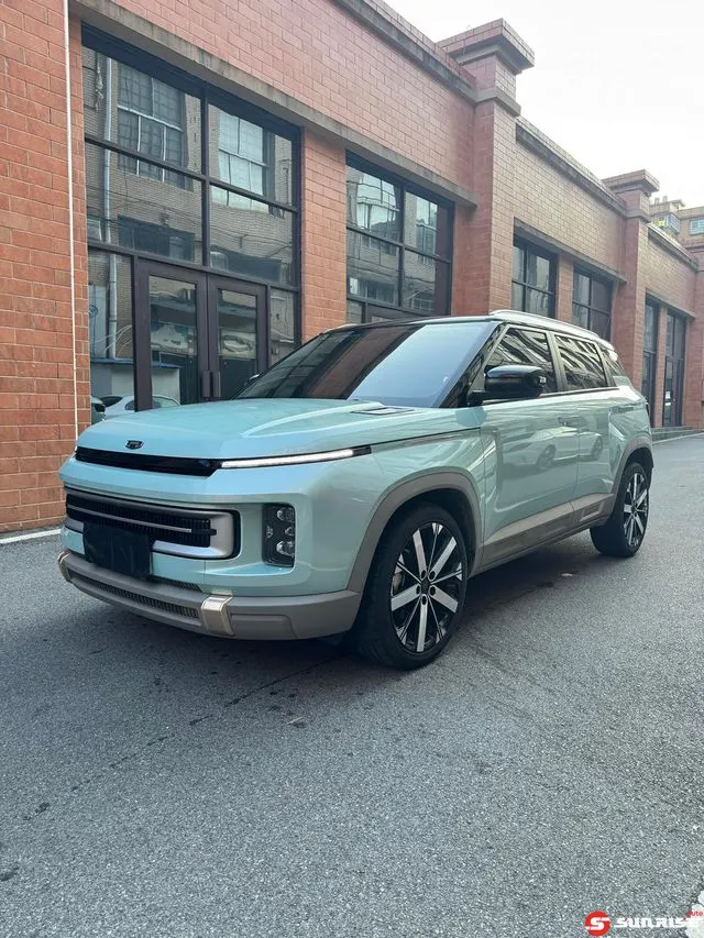 Geely ICON, 2023