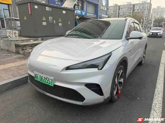 Arcfox Alpha T 5, 2025