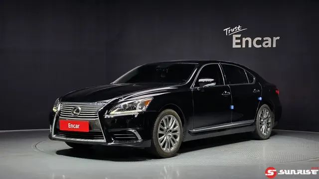 Lexus LS, 2013/08