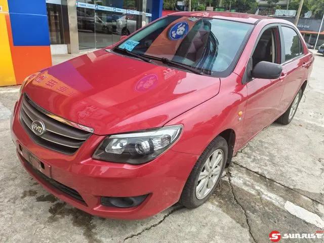 BYD L3, 2015