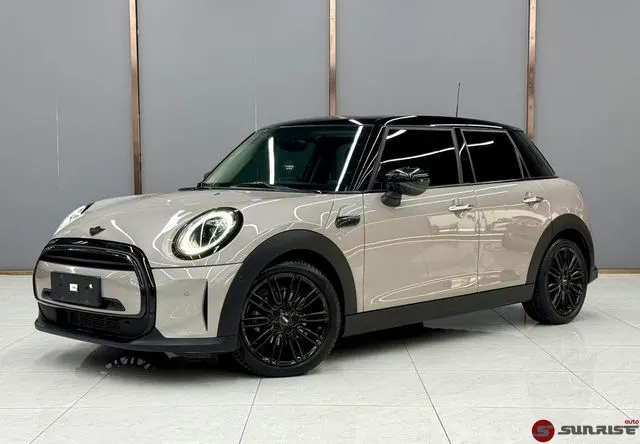 MINI MINI, 2021