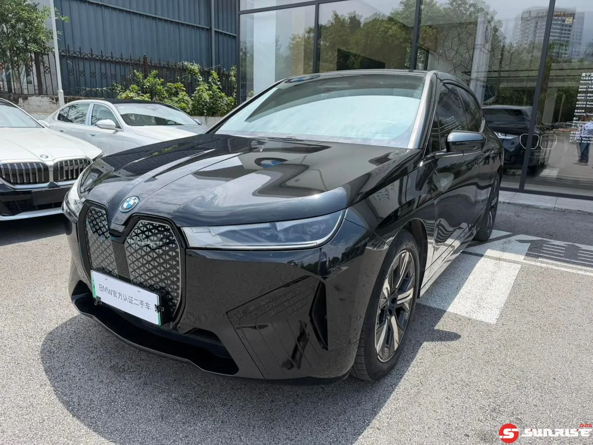 BMW iX 2022, односкоростная (электро) из Китая