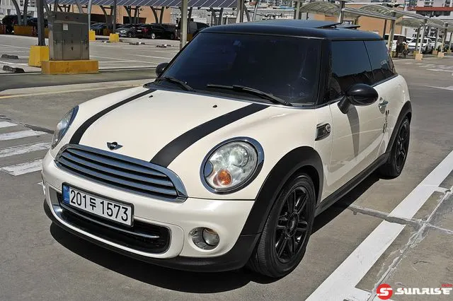 Mini Cooper, 2013/02