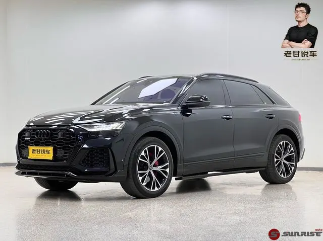 Audi Q8, 2022
