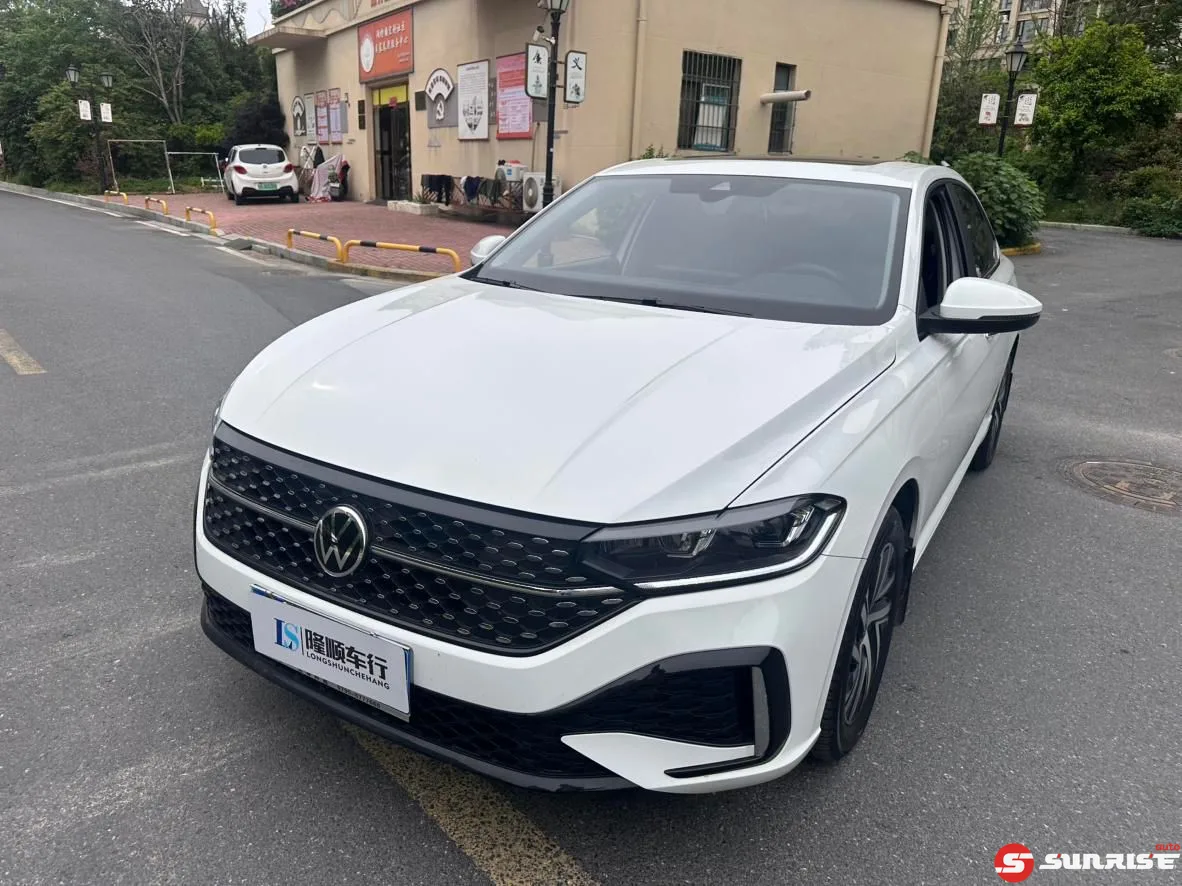 Volkswagen Lavida 2025, 6 ст. автомат (типтроник), 1.5 л., 110 л.с. из Китая