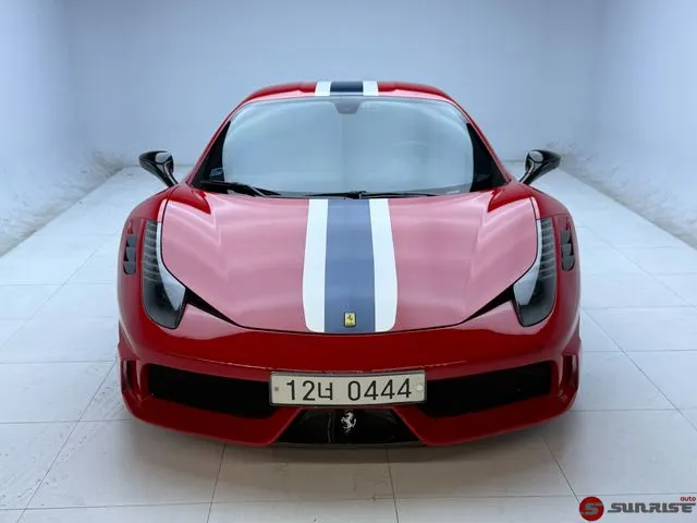 Ferrari 458, 2012/11