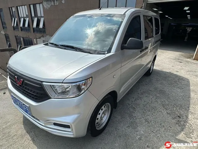 Wuling Hongguang V, 2021
