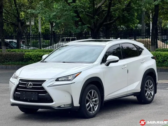 Lexus NX, 2015