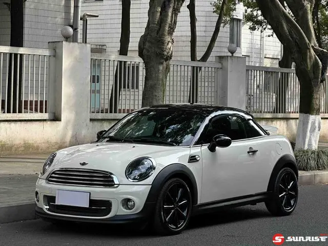 MINI MINI COUPE, 2012