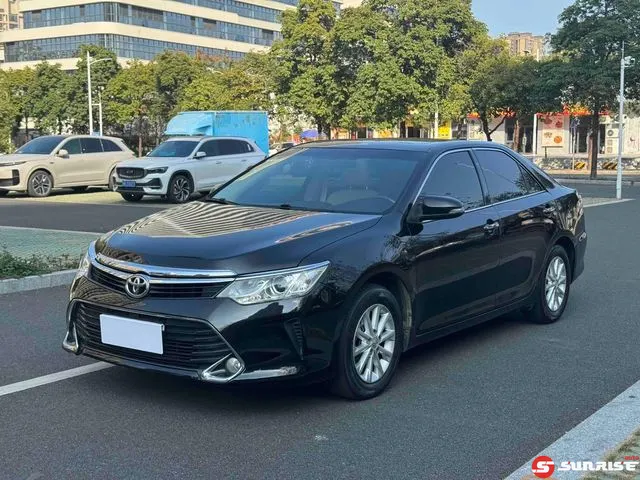 Toyota Camry, 2017