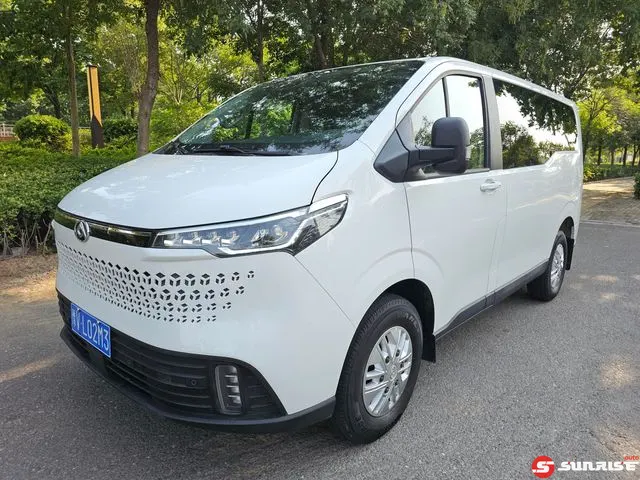 Maxus V70, 2023