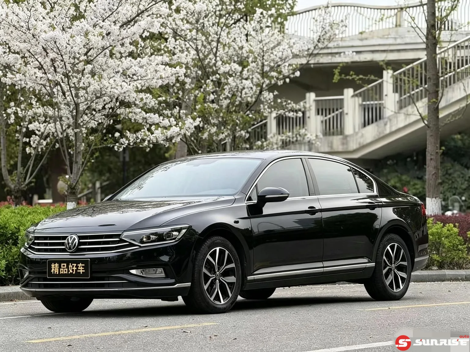 Volkswagen Magotan 2022, 7 ст. робот (DCT), 2 л., 186 л.с. из Китая