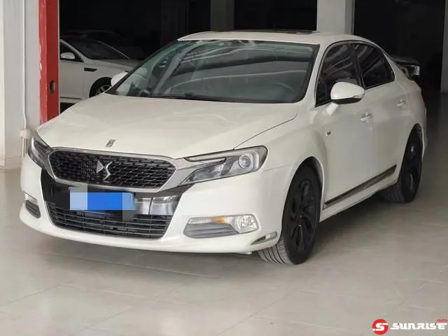 DS DS 5LS, 2014
