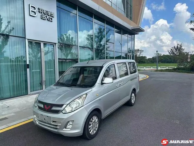 Wuling Rongguang V, 2019
