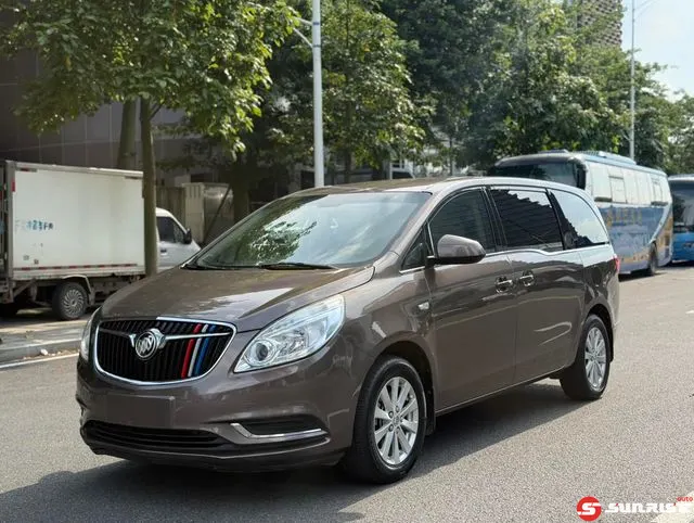 Buick GL8, 2018