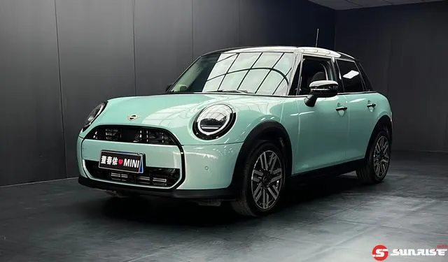 MINI MINI, 2025