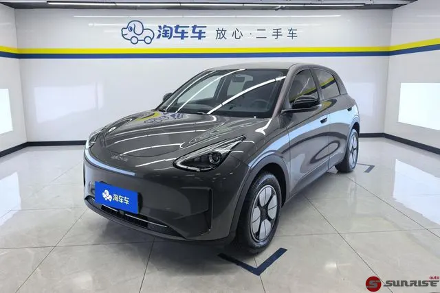 Geely Galaxy Starwish, 2025