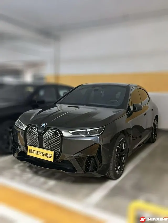BMW iX, 2026