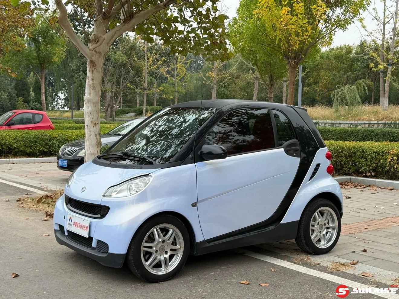 Smart smart fortwo 2011, 5 ст. AMT, 1 л., 70 л.с. из Китая