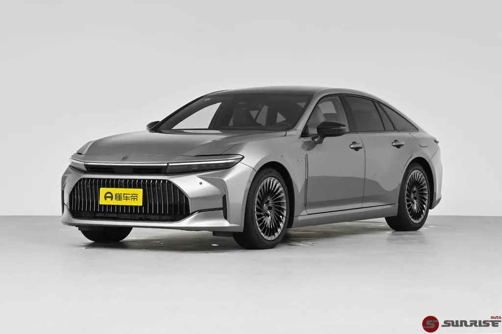 Toyota 皇冠( )