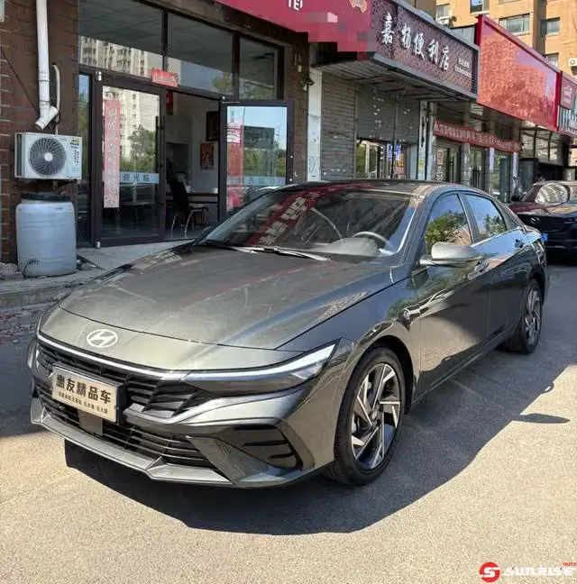 Hyundai Elantra, 2023