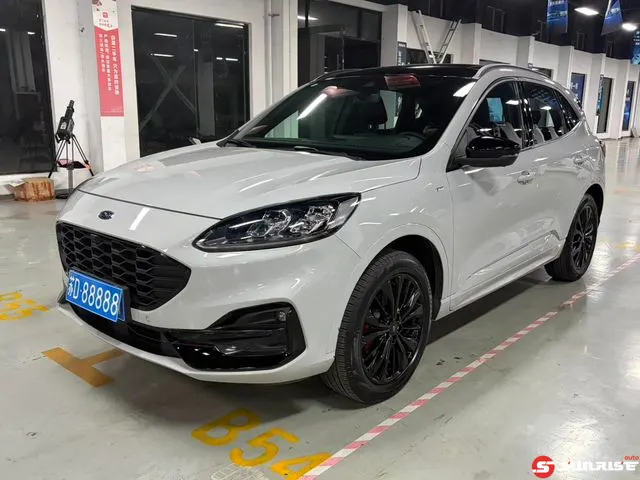 Ford Escape, 2023