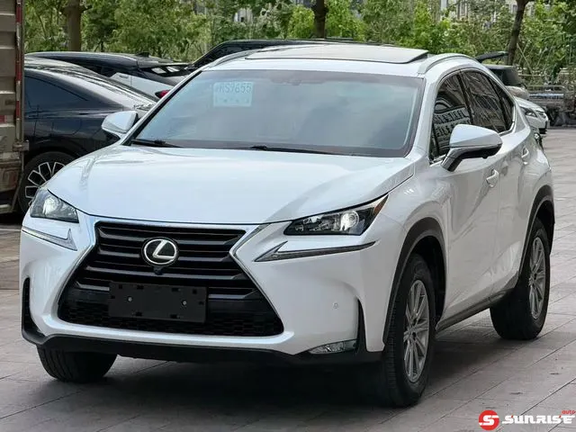 Lexus NX, 2016