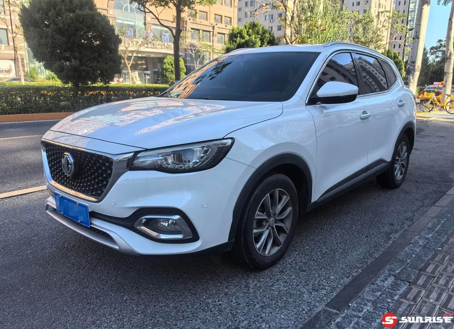MG MG HS 2022, 7 ст. робот (DCT), 1.5 л., 173 л.с. из Китая