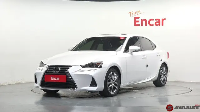 Lexus IS, 2016/12