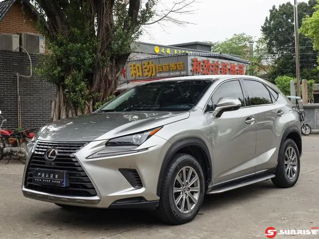Lexus NX, 2018