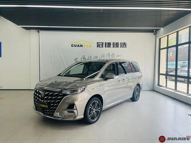Roewe iMAX8, 2025