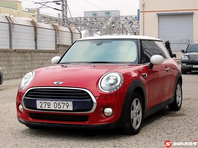 Mini Cooper, 2016/02